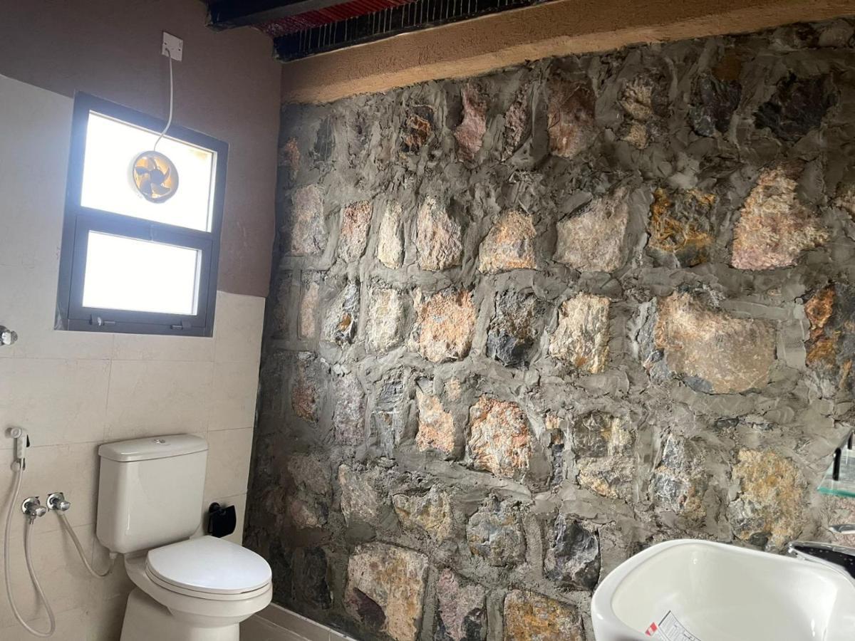 Rose Guesthouse Al 'Aqar Eksteriør bilde