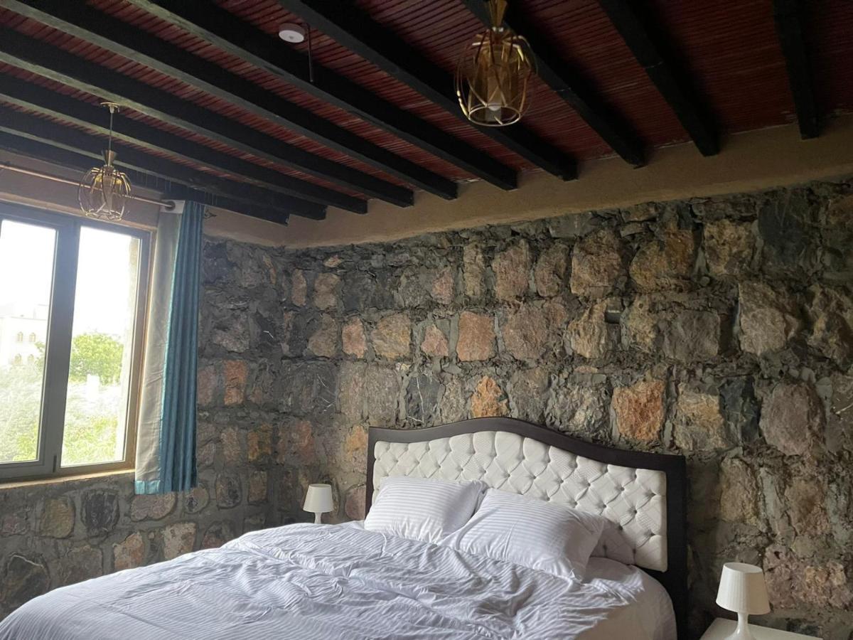 Rose Guesthouse Al 'Aqar Eksteriør bilde
