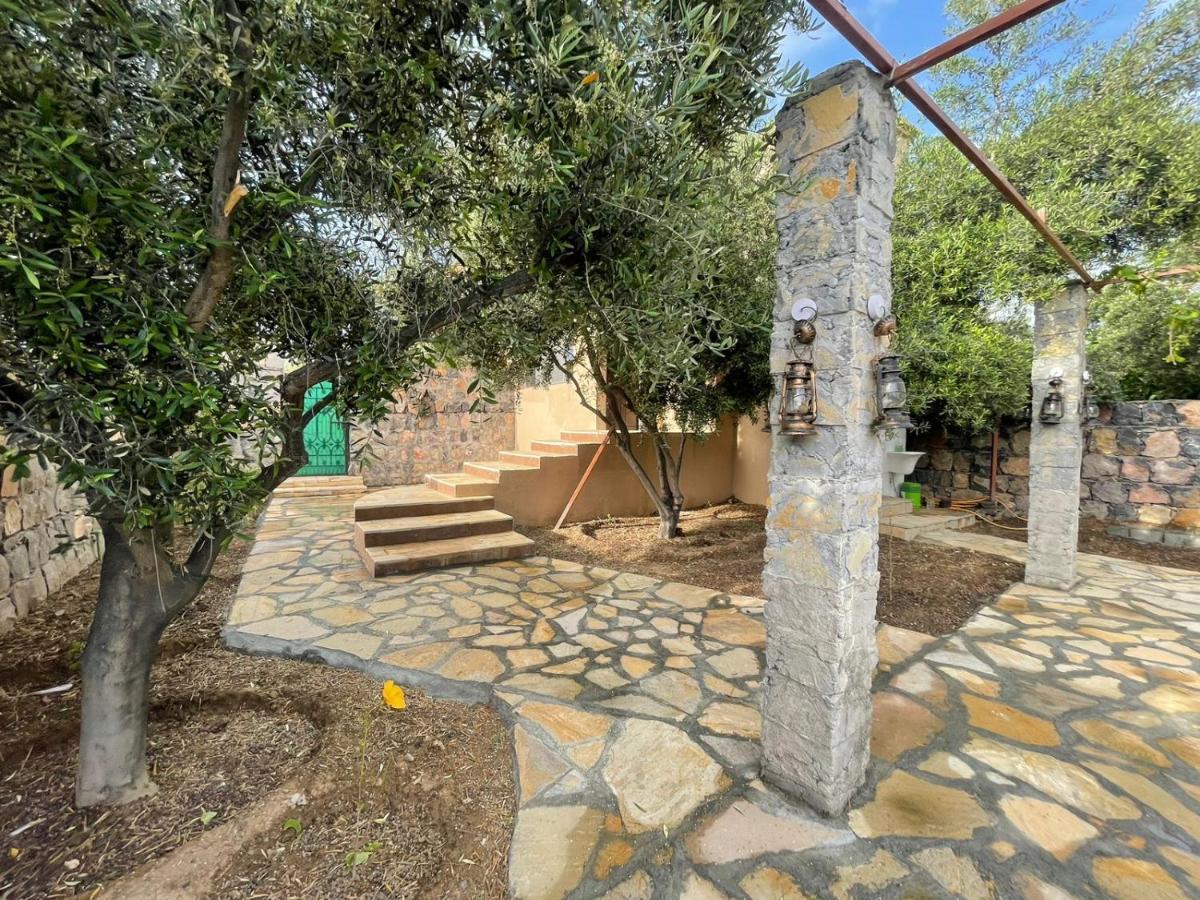 Rose Guesthouse Al 'Aqar Eksteriør bilde